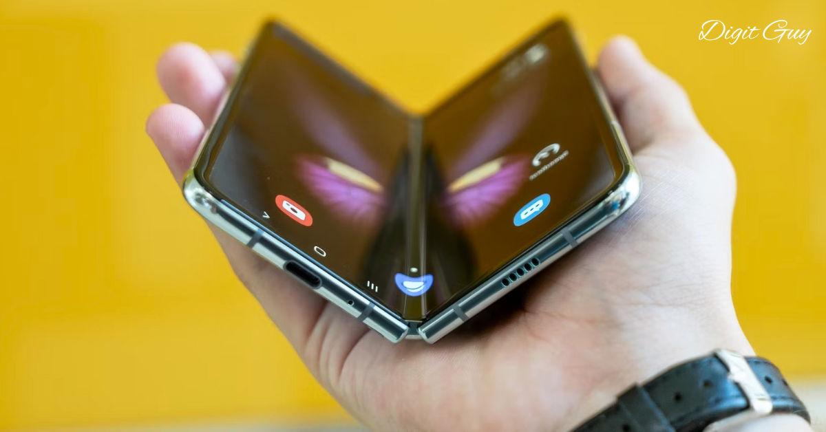 Advantages and Disadvantages of Foldable Phones